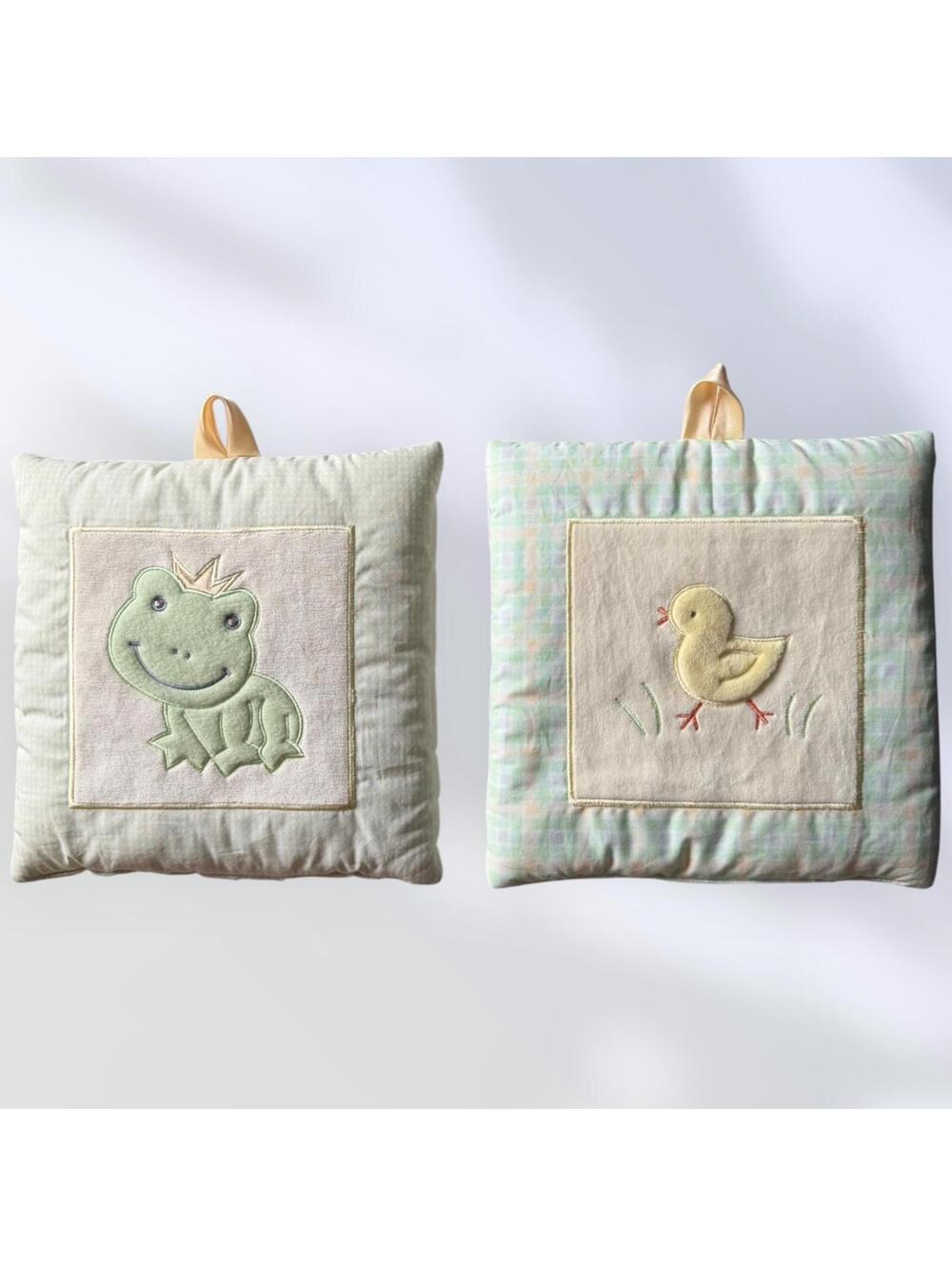 Set of 2 Quilted Nursery Wall Pockets with Frog and Duck Appliqué
